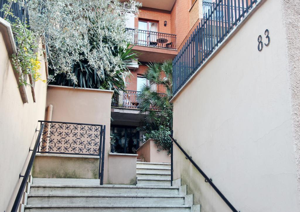 Fermata San Pietro - Appartamento Con Parcheggio Rom Exterior foto